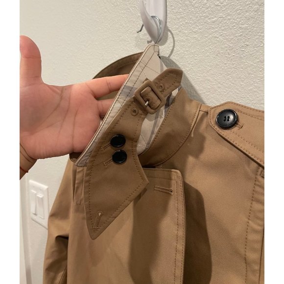 COACH Short Trench Tan Coat - Picture 5 of 11